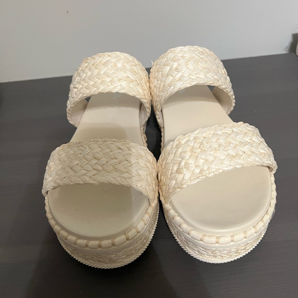 Braided Platform Sandals - Picture 2 of 4